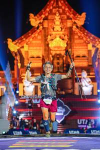 BIB: 9207
                            <button type="button" onclick="openModal(22348583)" class="btn btn-primary btn-sm float-right btn-popup" data-toggle="modal" data-target=".modal-high-quality">
                        <i class="fas fa-shopping-cart"></i> Add to Cart
                    </button>
                                            <button type="button" onclick="isThisMe(22348583, true)" class="btn btn-success btn-sm float-right btn-popup btn-isme hidden" data-toggle="tooltip" data-placement="bottom" title="นี่คือรูปของคุณใช่ไหม คลิกที่นี่เพื่อเอาเข้าอัลบั้ม">
                        <i class="fas fa-plus"></i> Add to album
                    </button>
                    <button type="button" onclick="isThisMe(22348583, false)" class="btn btn-warning btn-sm float-right btn-popup btn-isnotme hidden">
                        <i class="fas fa-ban"></i> Remove from album
                    </button>